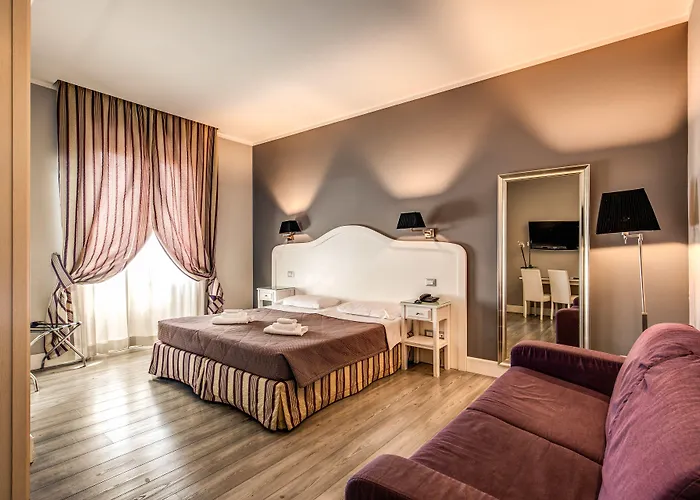 Residenza Castrense לינה וארוחת בוקר 4*