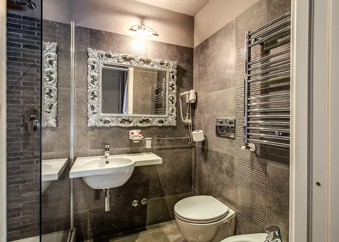 Residenza Castrense רומא