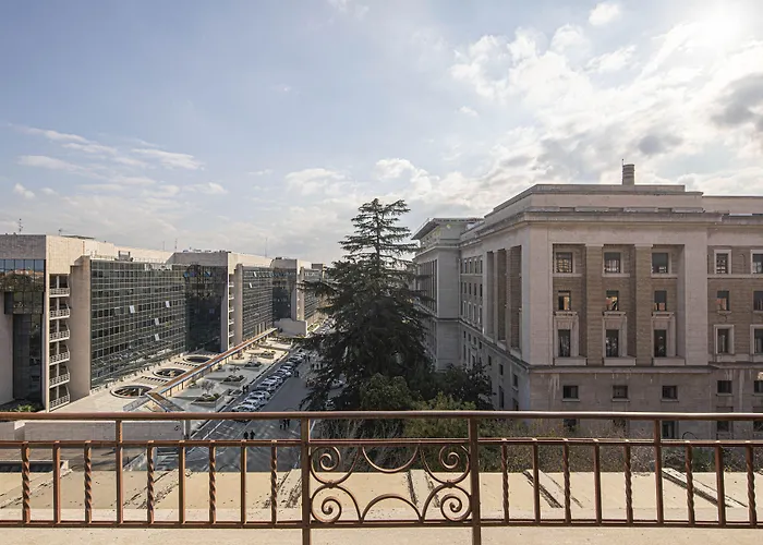 Residenza Castrense לינה וארוחת בוקר 4*
