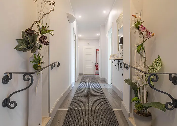 לינה וארוחת בוקר Residenza Castrense 4*