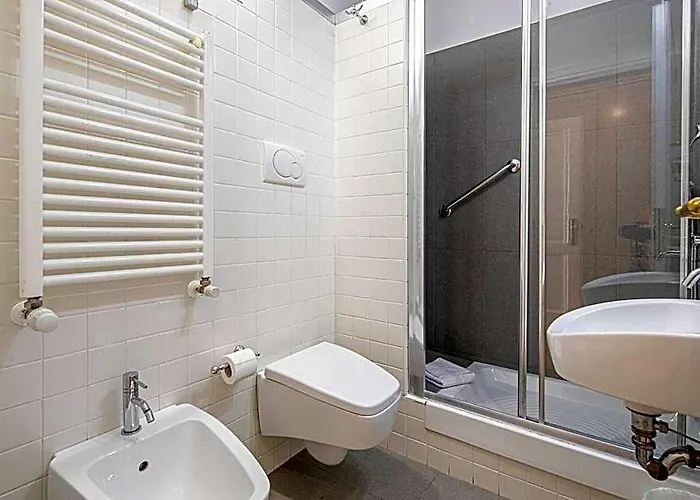 Residenza Castrense לינה וארוחת בוקר 4*