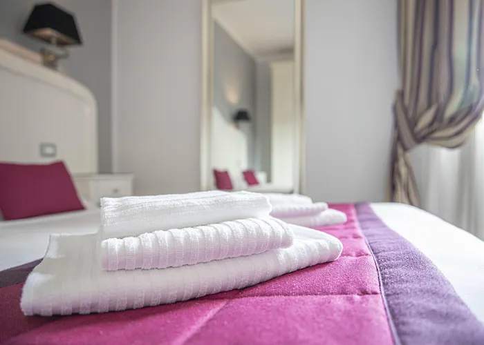 Residenza Castrense 4* רומא