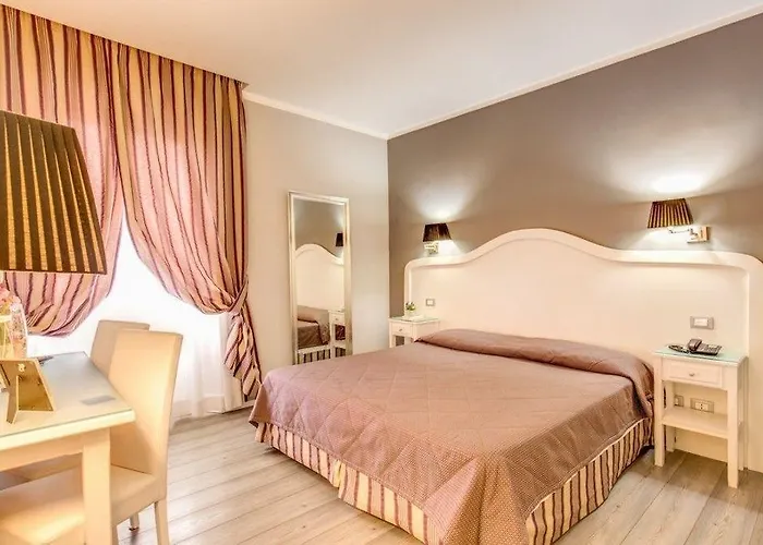 Oda ve Kahvaltı Residenza Castrense Roma